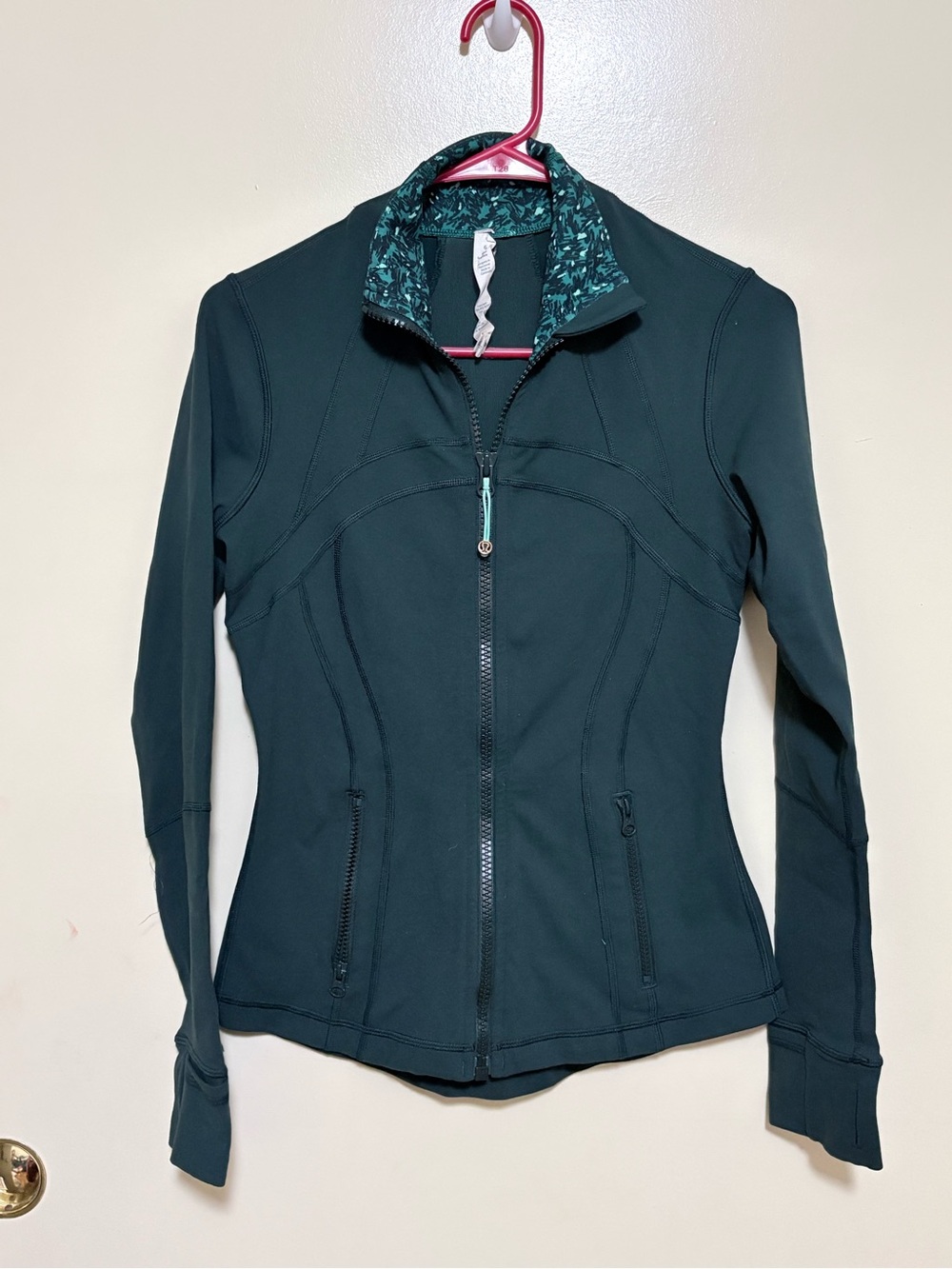 lululemon athletica Deep Green Define Jacket
